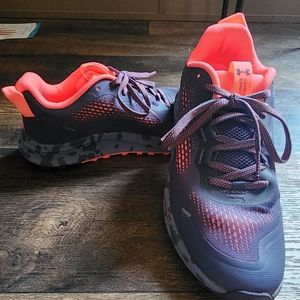 Under Armour Charged Bandit Sz 8